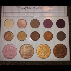 Carly Babel Eyeshadow Palette